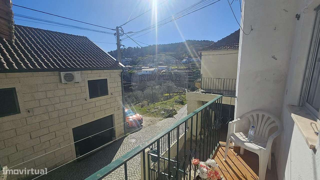 Moradia T2 para venda-21