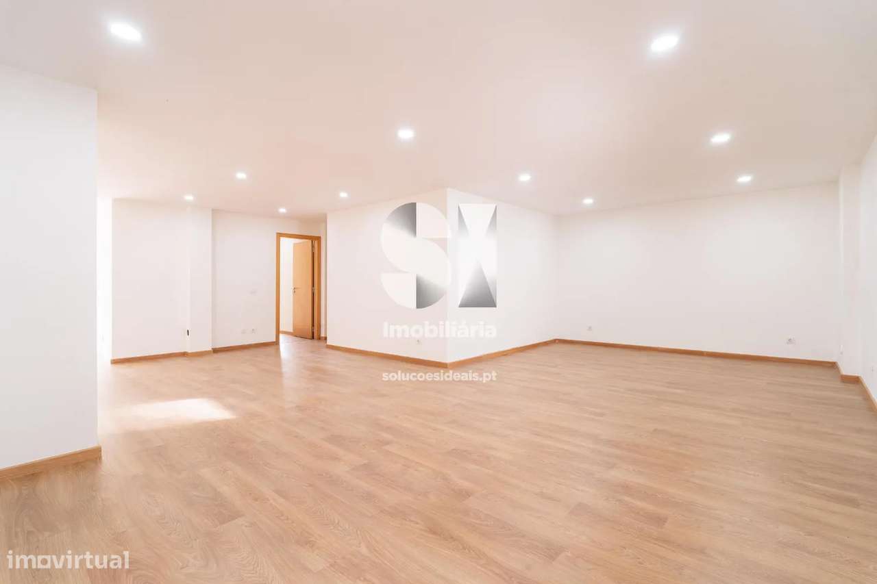 Moradia Geminada T4 - Grande imagem: 3/29