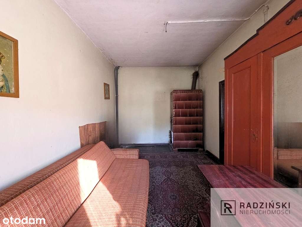 Poniemiecki dom przy lesie w Brzezince-5