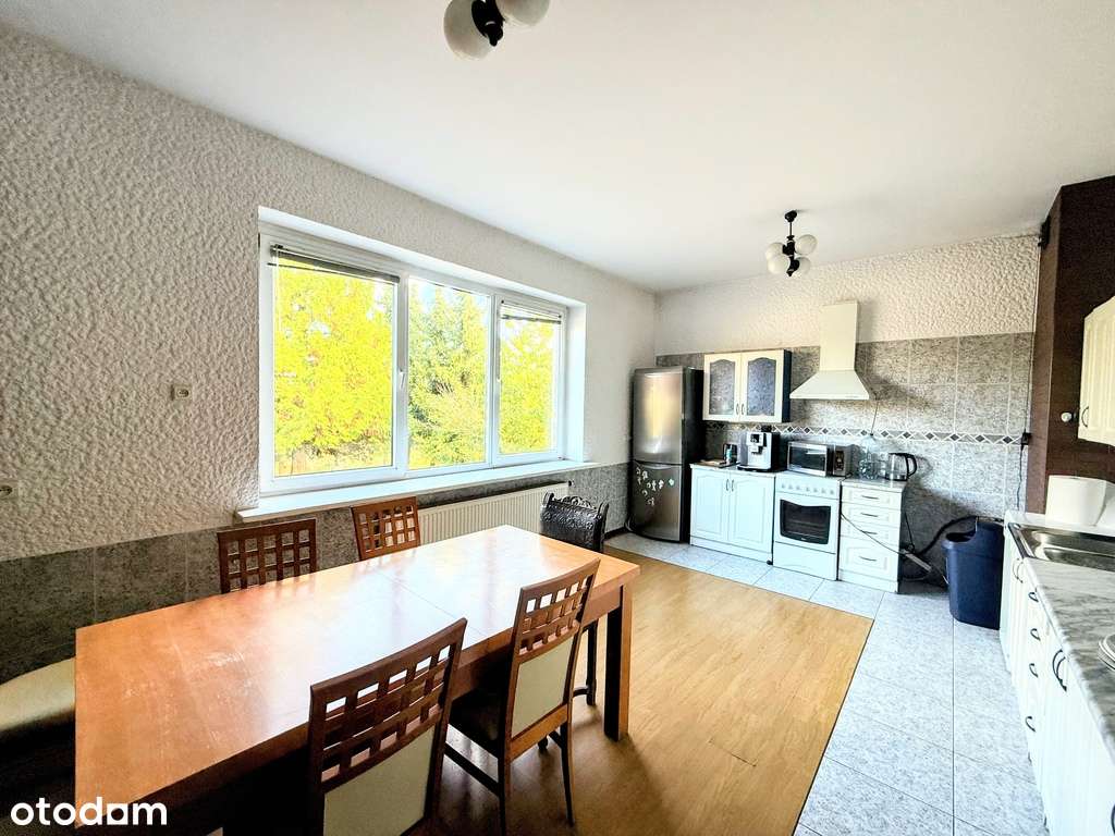 Hala z biurami w świetnej lokalizacji-13