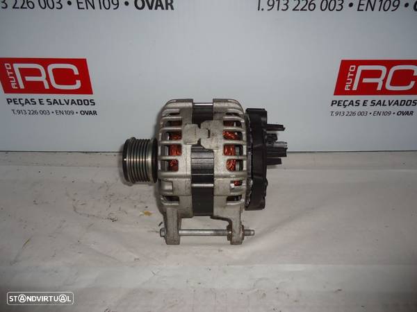 Alternador Renault Megane - 2