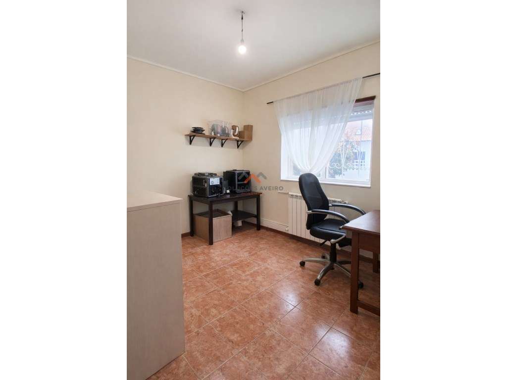 Apartamento T3 em Azurva-6