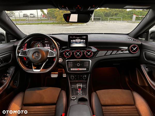 Mercedes-Benz CLA AMG 45 4-Matic - 8