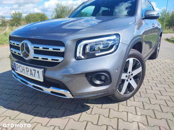 Mercedes-Benz GLB 200 d 4-Matic 8G-DCT - 2