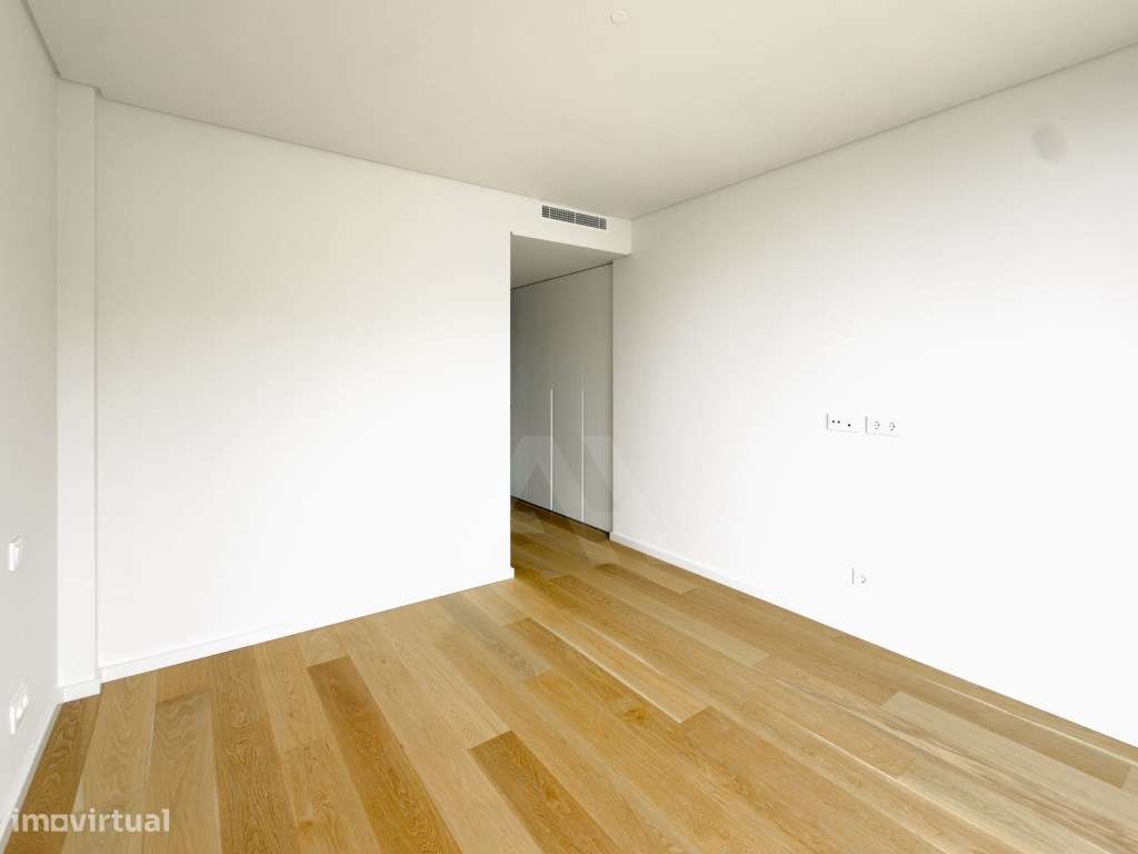 Apartamento T4 no Estoril Essence com Jardim Privativo-16