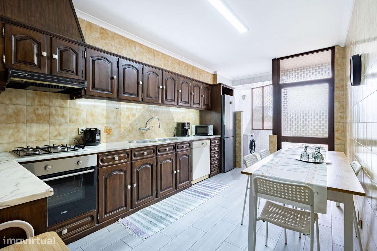 Apartamento T3 | Avenida do Brasil | – São João da Madeira!-11