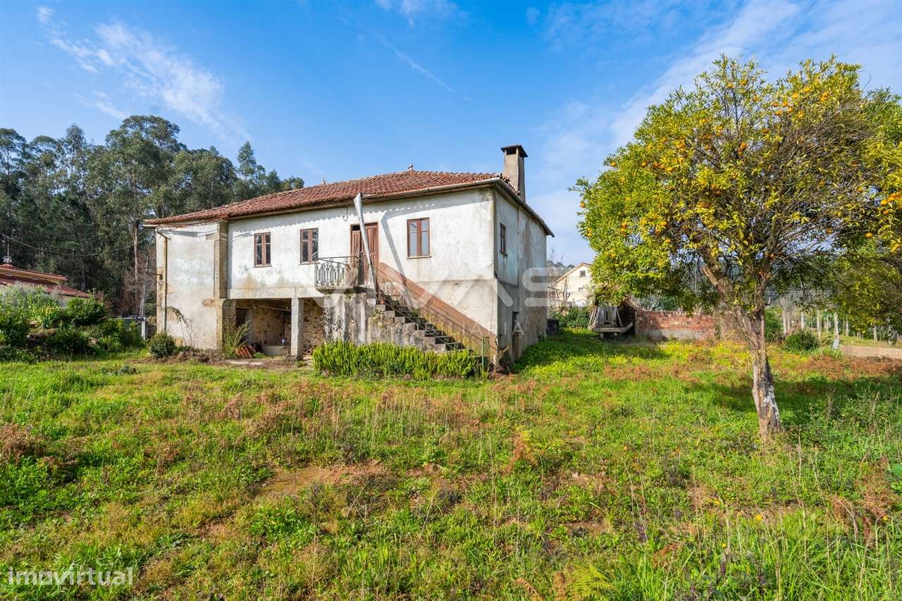 Moradia para Restaurar T0 Venda em Freiriz,Vila Verde-2