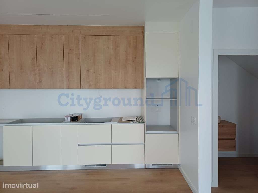 Moradia Geminada V2+1 no centro da cidade, Ourém - Grande imagem: 4/20