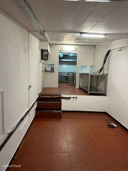 Loja Benfica Restaurante semi-equipado - Grande imagem: 5/6