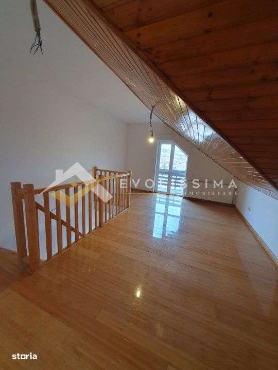 Apartament de trei camere la intrare in Bran-6