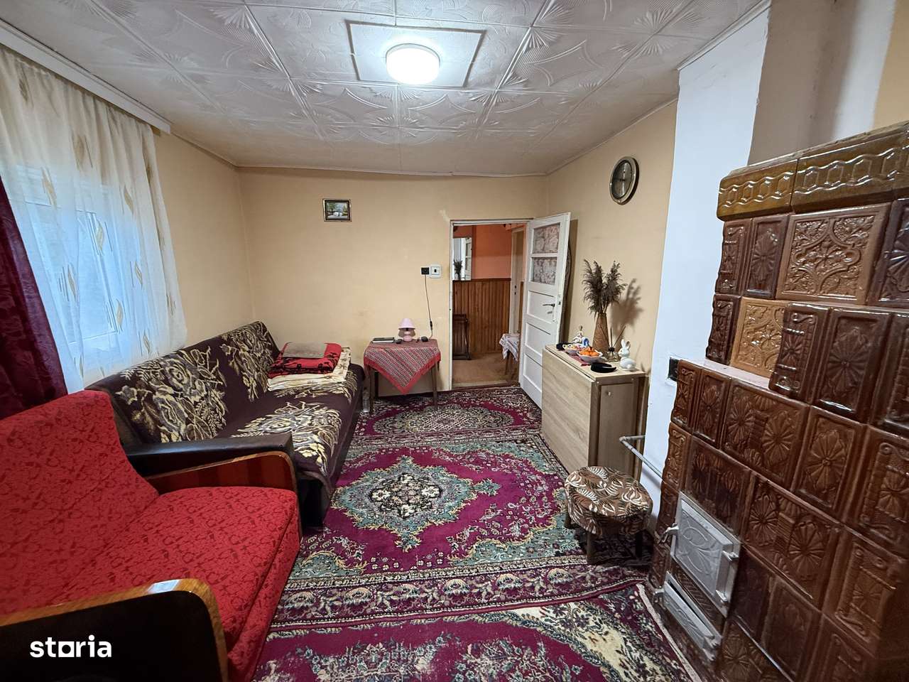 Casa 5 camere, foișor , garaj și teren 800mp cu toate utilitățile! - Imagine principală: 5/20