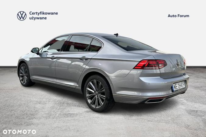 Volkswagen Passat 2.0 TDI Elegance DSG - 3