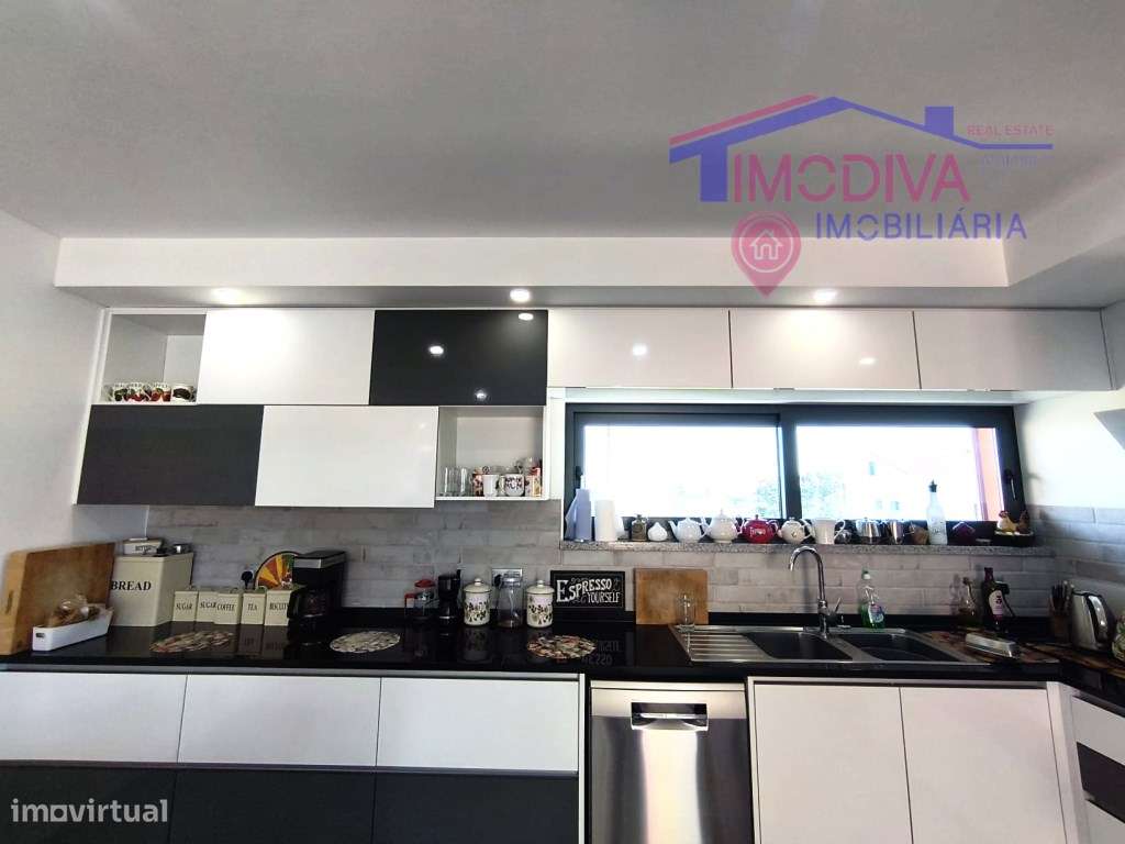 Moradia térrea T3 com garagem em Figueiró dos Vinhos-20