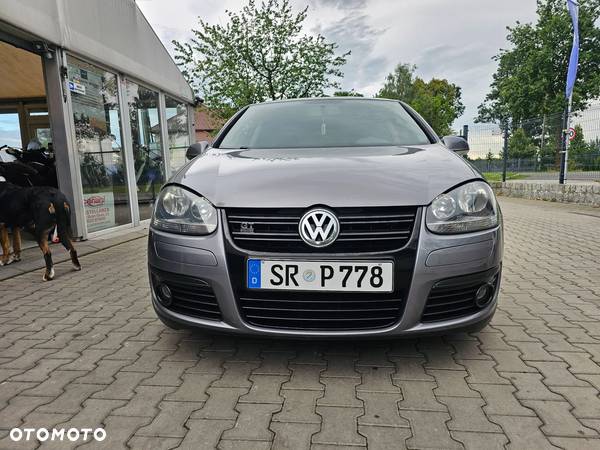 Volkswagen Golf V 2.0 TDI GT Sport - 2