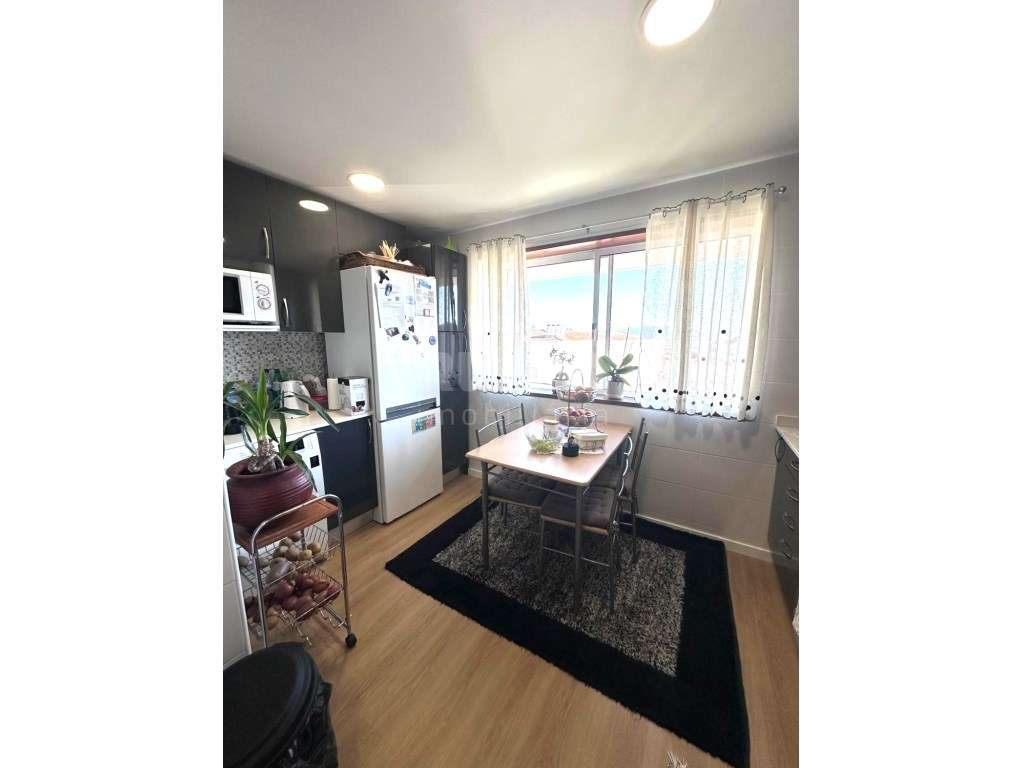 Apartamento T3 com Sótão e Garagem - Excelente Oportunidade!-4