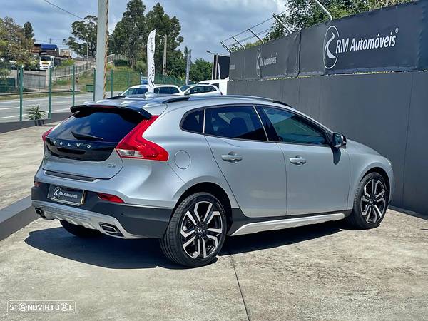 Volvo V40 Cross Country 2.0 D3 Pro Geartronic - 5