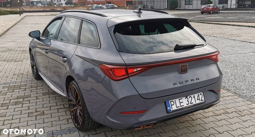 Cupra Leon Sportstourer - 2