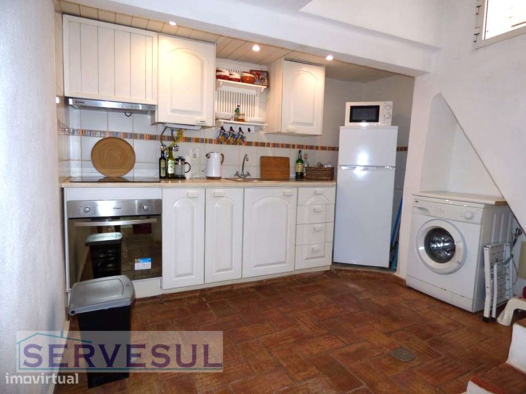 Charmosa Casa típica renovada com 2 quartos, localizada no centro H... - Grande imagem: 4/19