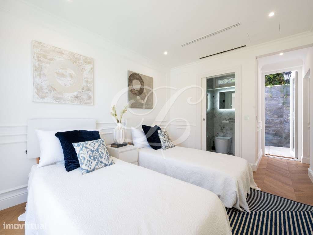 Moradia T3 c/ Piscina | Cascais-52