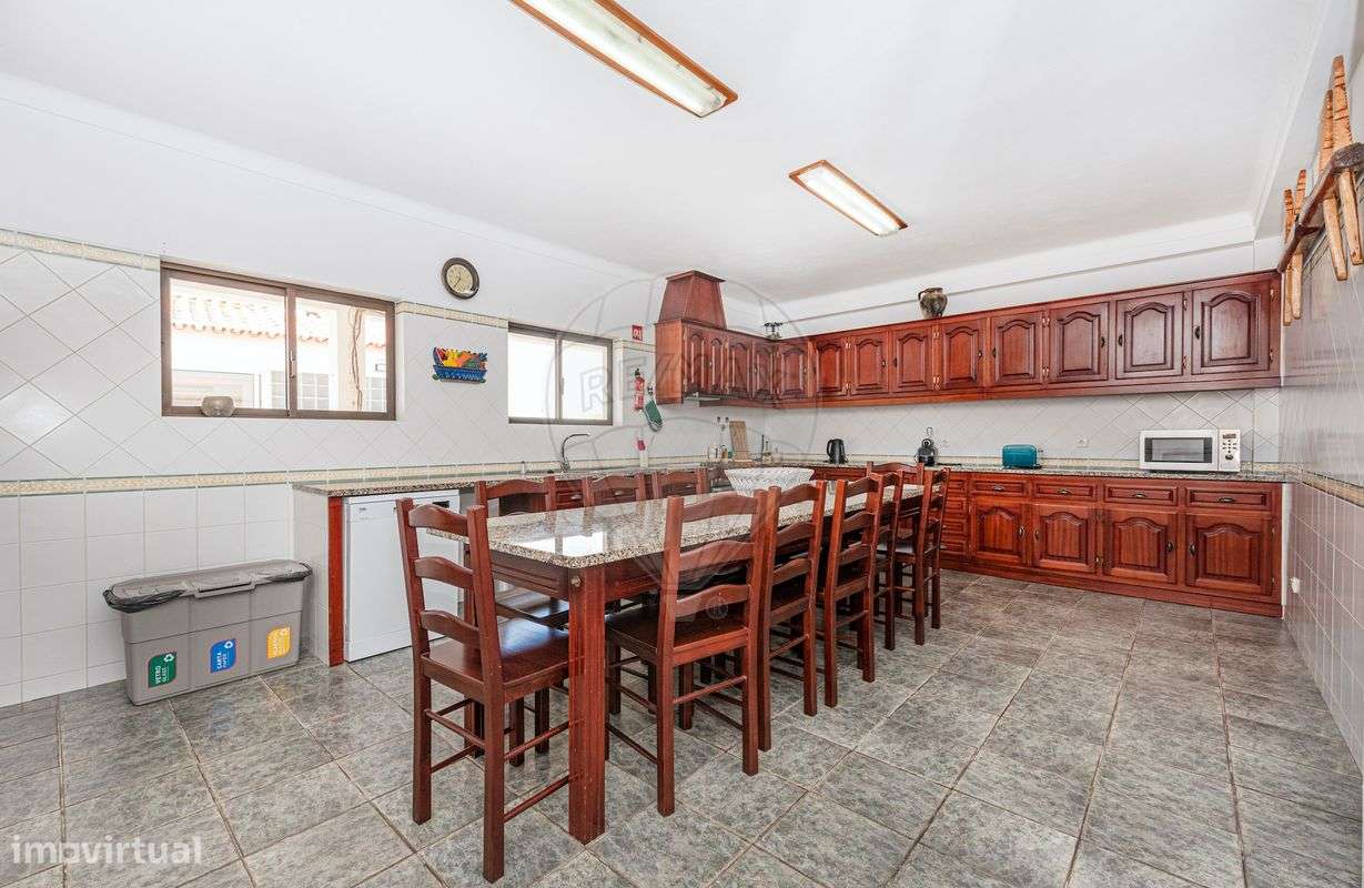 Moradia T4 para venda-8