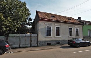 Casă / Vilă cu 3 camere de vânzare în zona Nord-Vest