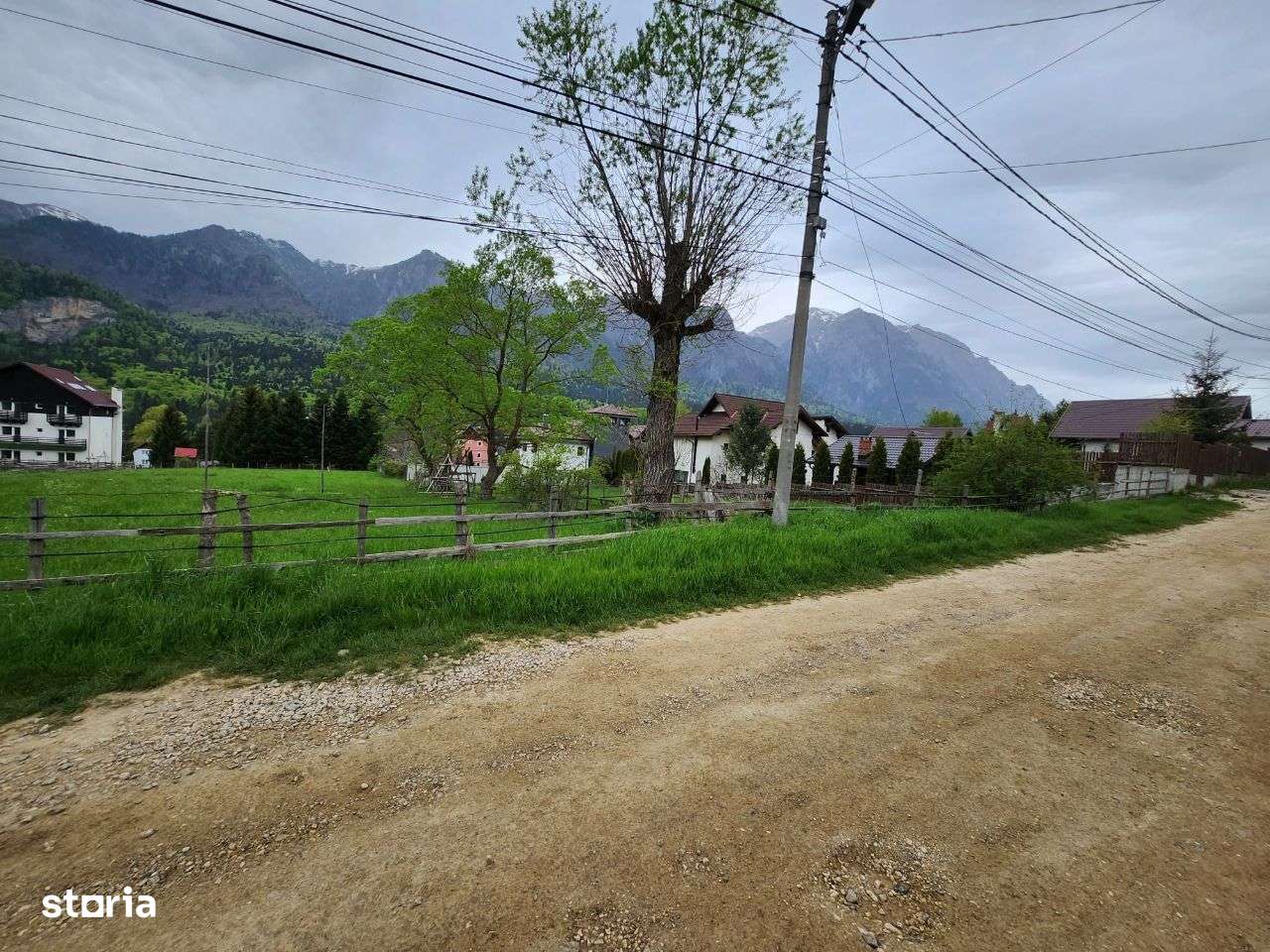 Teren 2675 mp in Poiana Tapului, priveliște spre munții Bucegi! - Imagine principală: 5/6