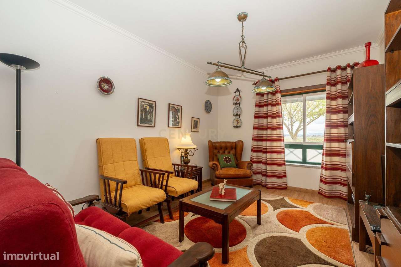 ** Excelente Apartamento T2 - Vista Rio - Centro do Montijo **-21