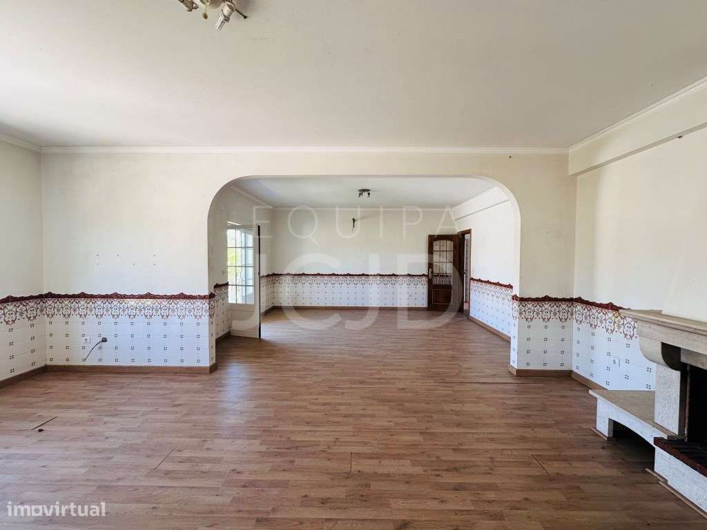 Moradia T5 com Garagem e Terreno Amplo - Quinta do Pinheirinho, San...-7