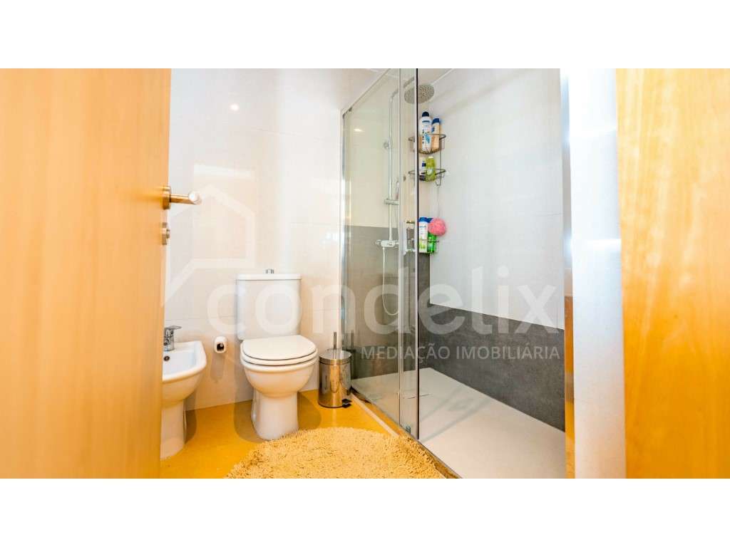 Apartamento T0 para venda junto ao estádio do Dragão-8