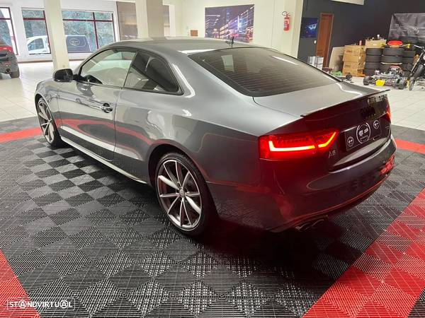 Audi A5 2.0 TDI Multitronic Business Line S-line - 11