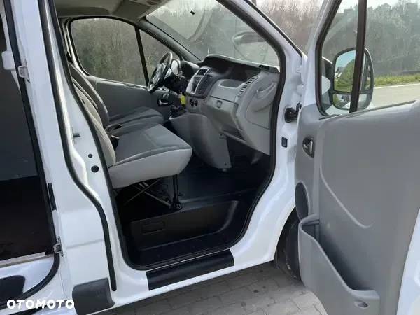 Renault Trafic - 23