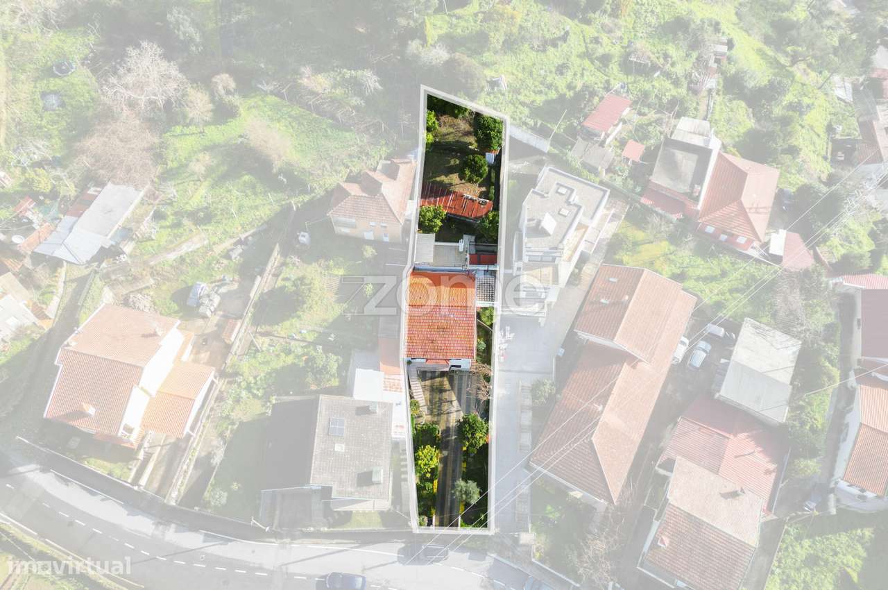 Moradia Isolada T3 com Terreno - Foz do Sousa-40