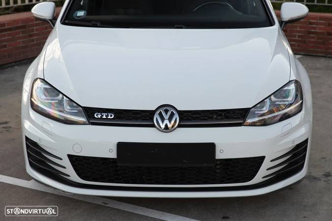 VW Golf 2.0 TDI GTD DSG - 8