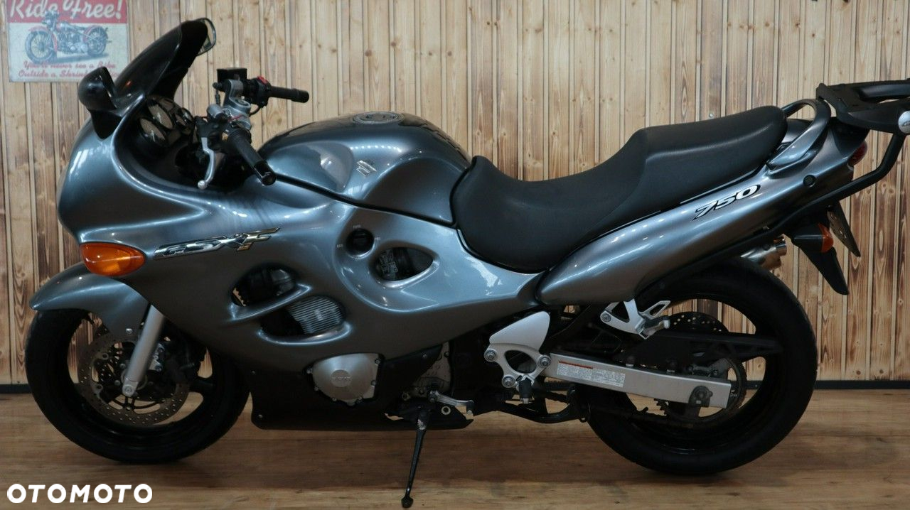 Suzuki GSX-F - Katana - 8