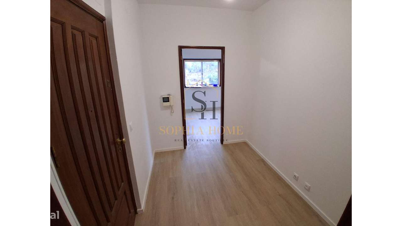 T2 Renovado em Baguim do Monte-19