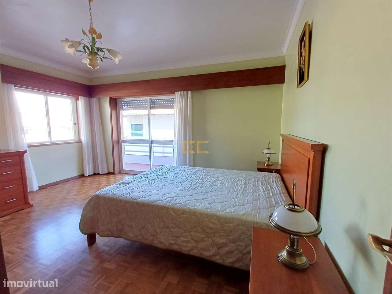 Apartamento T3 com Garagem e Vista Mar - Buarcos!-17