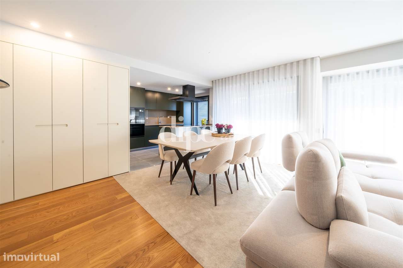Apartamento T2 novo no centro da cidade-11