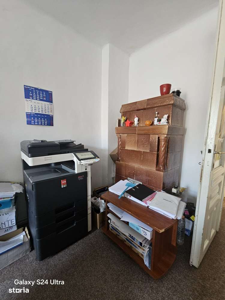 Corp de casa zona centrala,strada LUNGĂ!-9