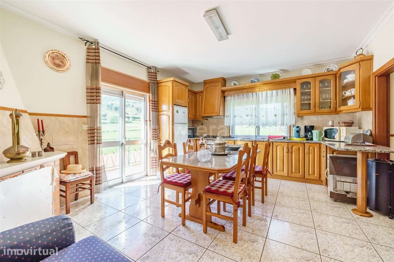 Moradia Isolada T5 / Covilhã, Teixoso-6