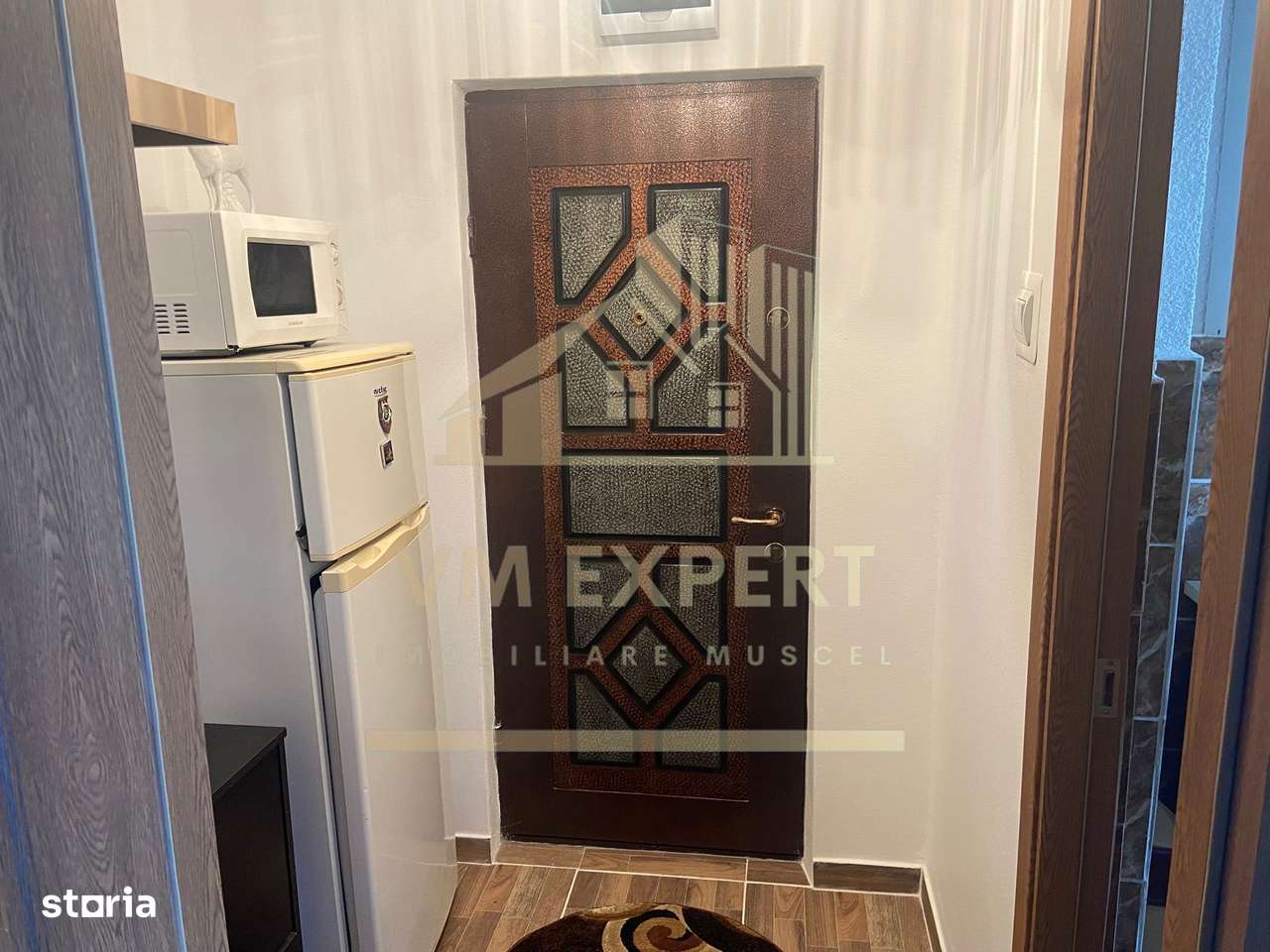 APARTAMENT 2 CAMERE ETAJ 3 VIȘOI CAMPULUNG-10