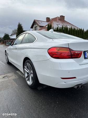 BMW Seria 4 428i xDrive Modern Line - 11