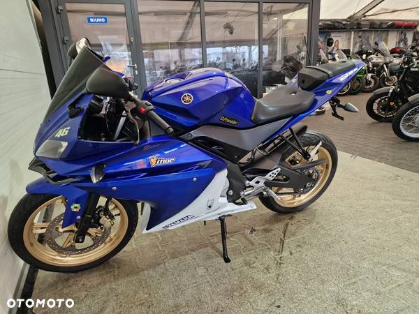 Yamaha YZF - 23