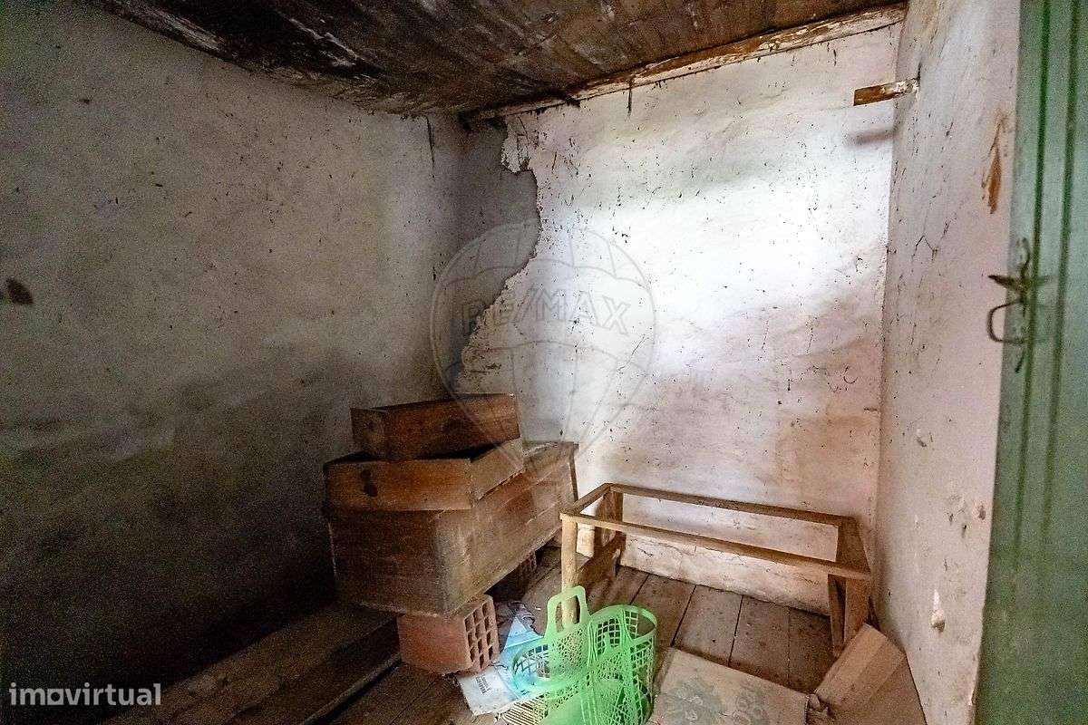 Moradia T1 para venda-10