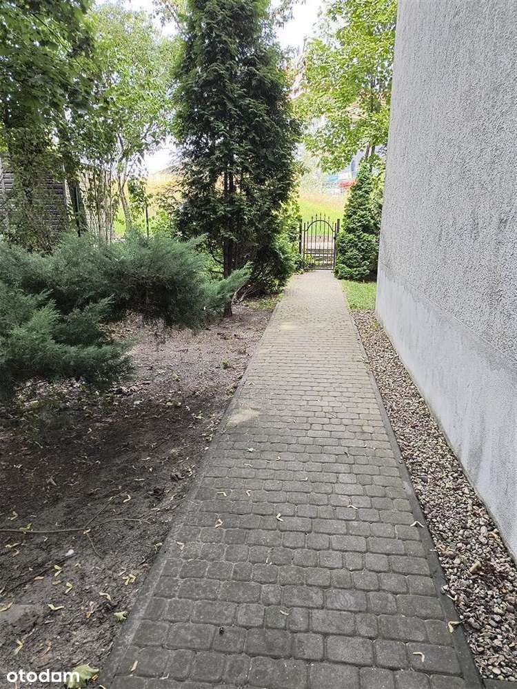 Działka inwestycyjna na sprzedaż-6