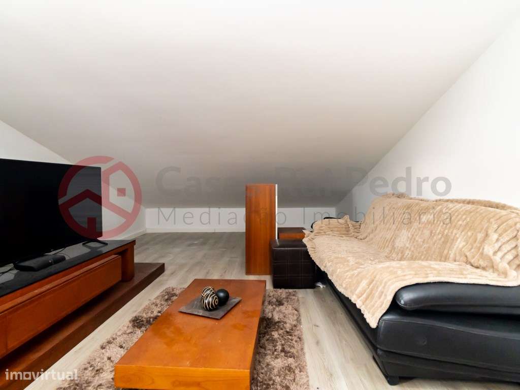 Moradia T3+2 Remodelada com garagem 740 m² de Terreno em St Antonio...-53