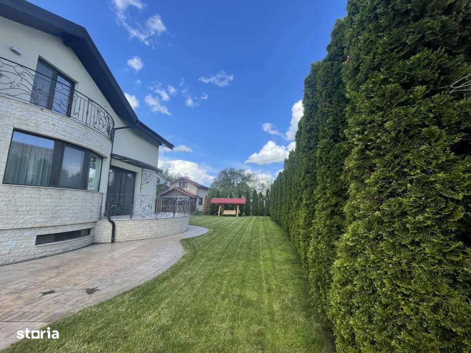 Cornu de Jos  Doua  case moderne, crama la subsol, prosumator - Imagine principală: 4/19