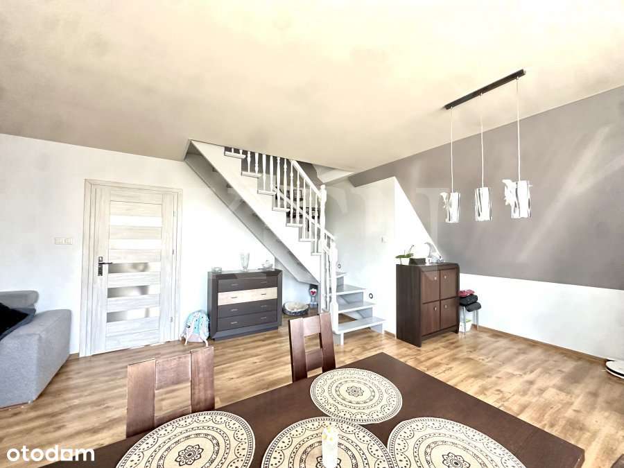 Dwupoziomowe   mieszkanie na osiedlu Zabobrze  III-10