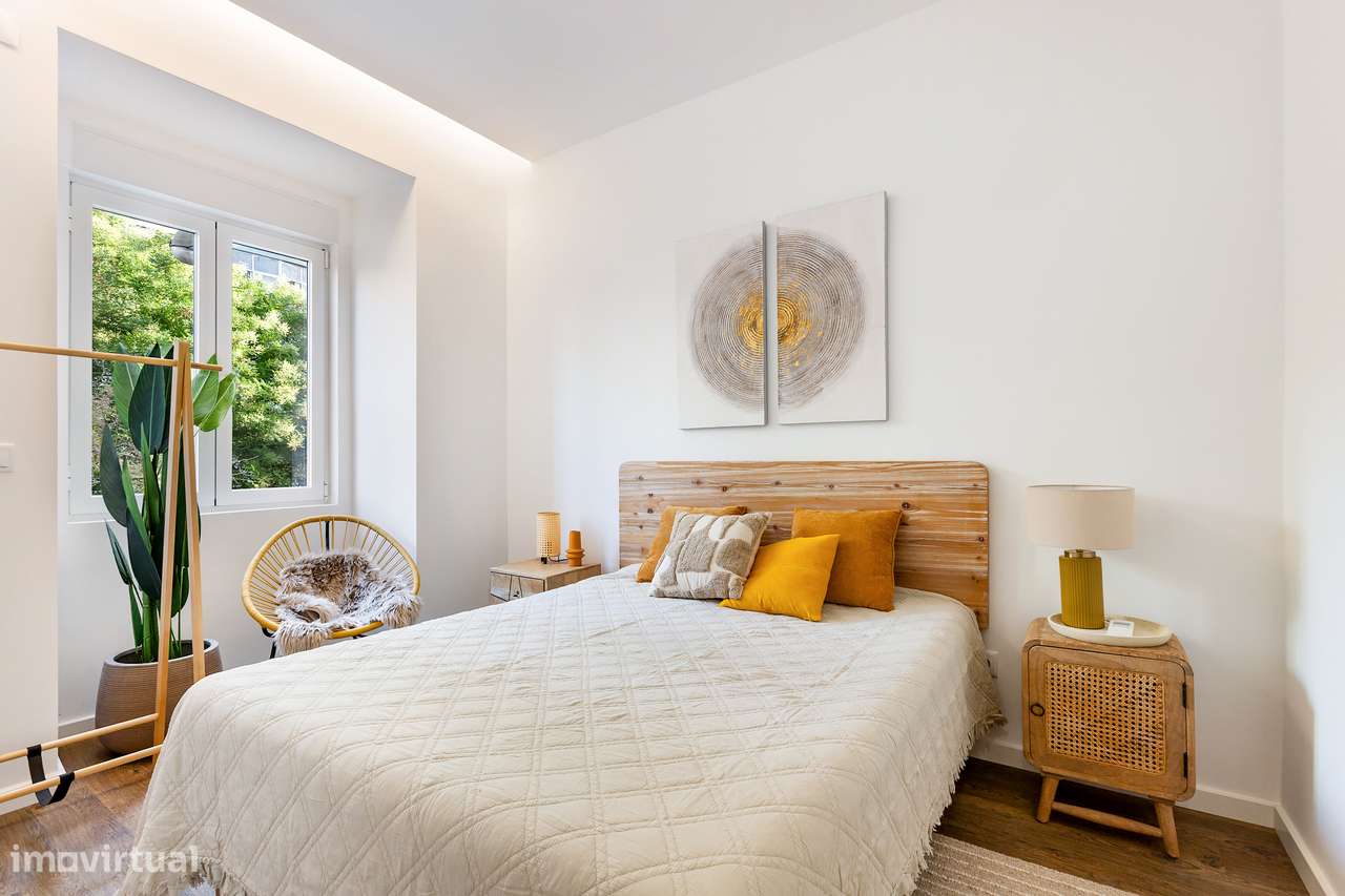 Apartamento T3 Totalmente Remodelado | Penha de França-5