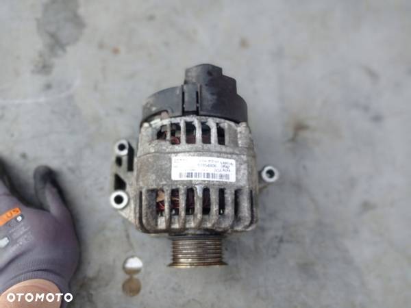 Alternator Fiat Doblo II Lift 1.3 MJet 51854906 - 1