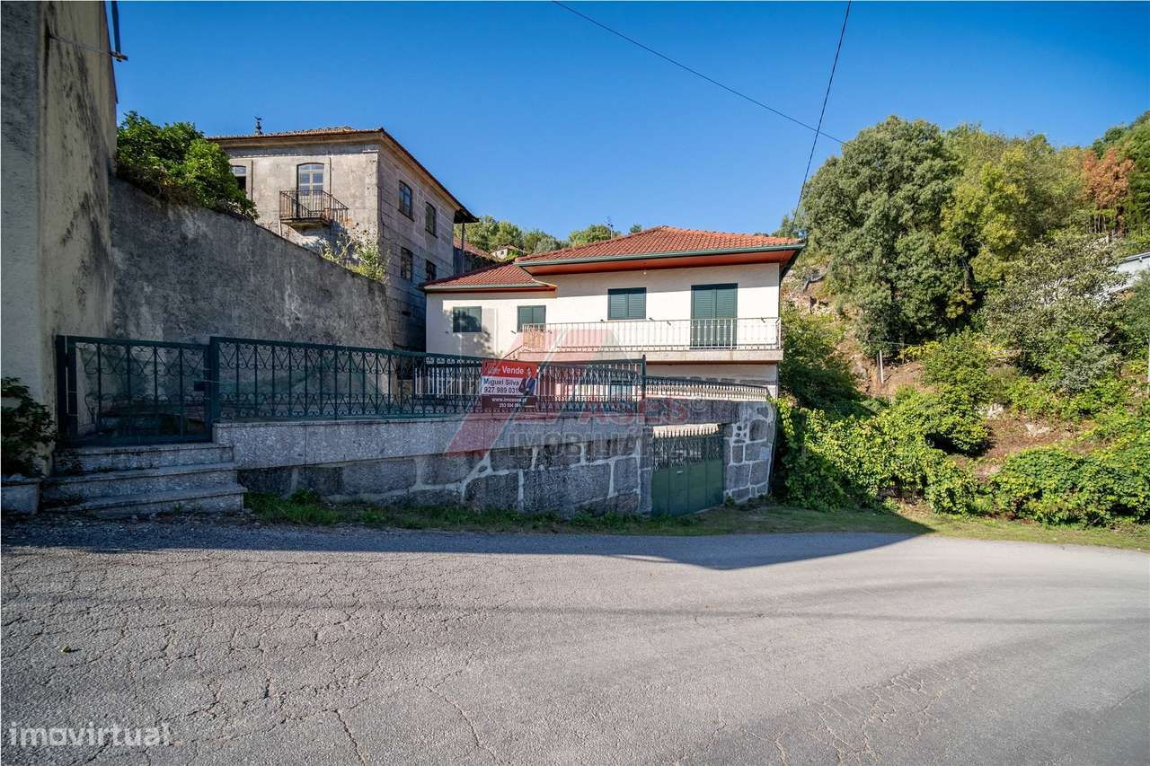 Moradia T3 Venda em Monte e Queimadela,Fafe-0